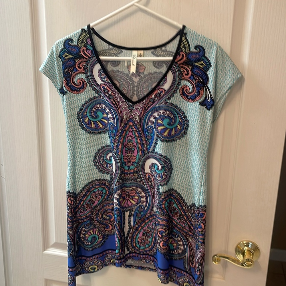 Women’s rayon short sleeved blouse